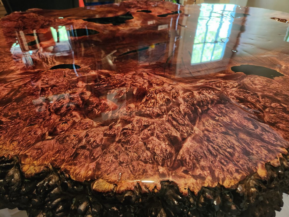 BonetaMike's tweet photo. #Woodworking #burlwood #bartop #resin #allinaday https://t.co/LAVWkKEIz5