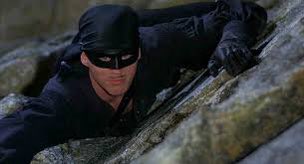 @JanuaryMovie @Multiplat_Mike @OhieOhieOhh @JayEhSon @ithrah69 @ihateclaims @WiseguySix @krazykeithrules July 1: Mask worn in a movie   
#SuperSceneChallenge #FilmTwitter 
@Multiplat_Mike 
#princessbride (1987)
The always masked Dread Pirate Roberts who killed poor Westley. Or did he?