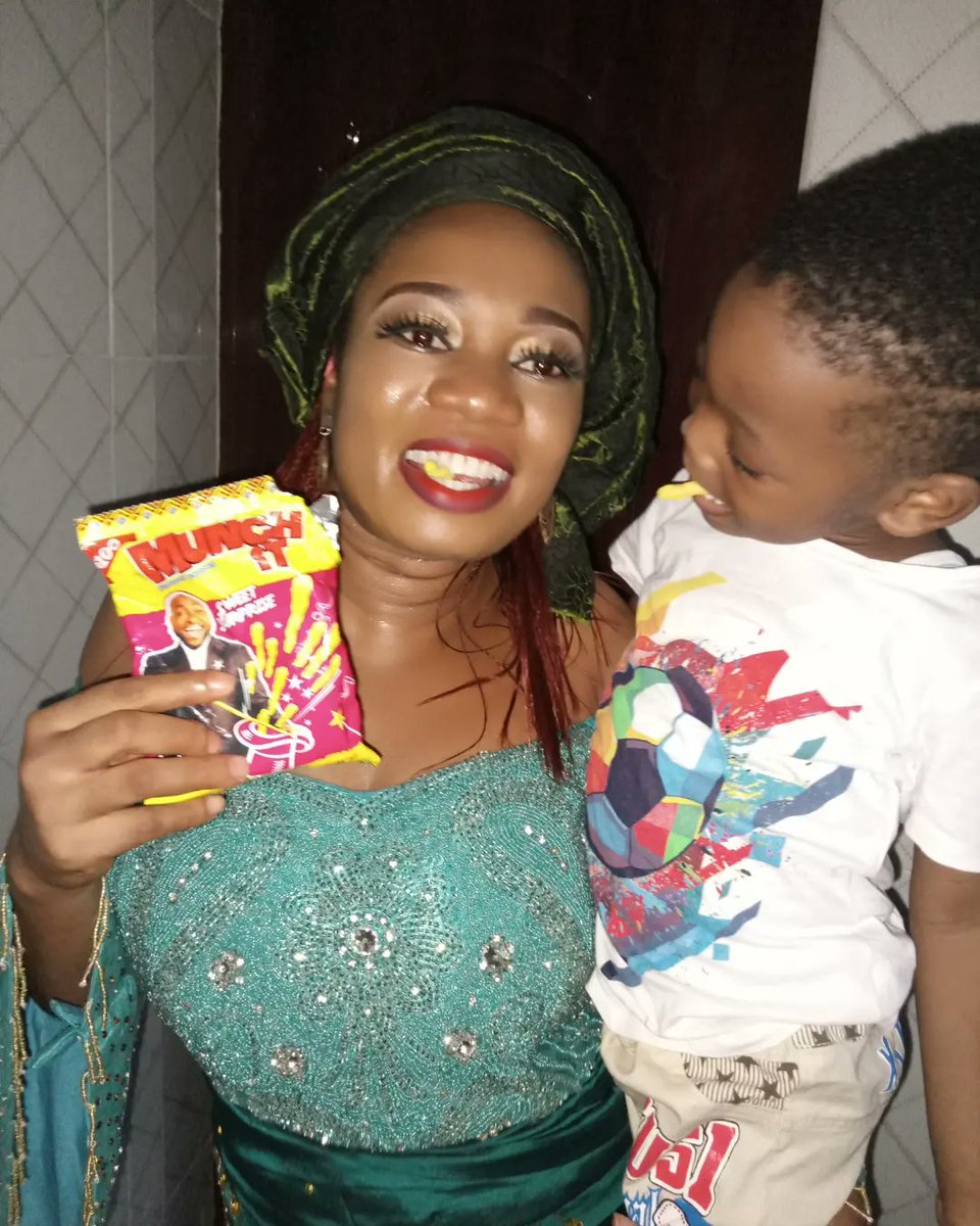 Shannypretty1's tweet photo. Enjoying my @MunchITNigeria with my crew
#munchitsnacktimecontest https://t.co/zjeTrFBv4R