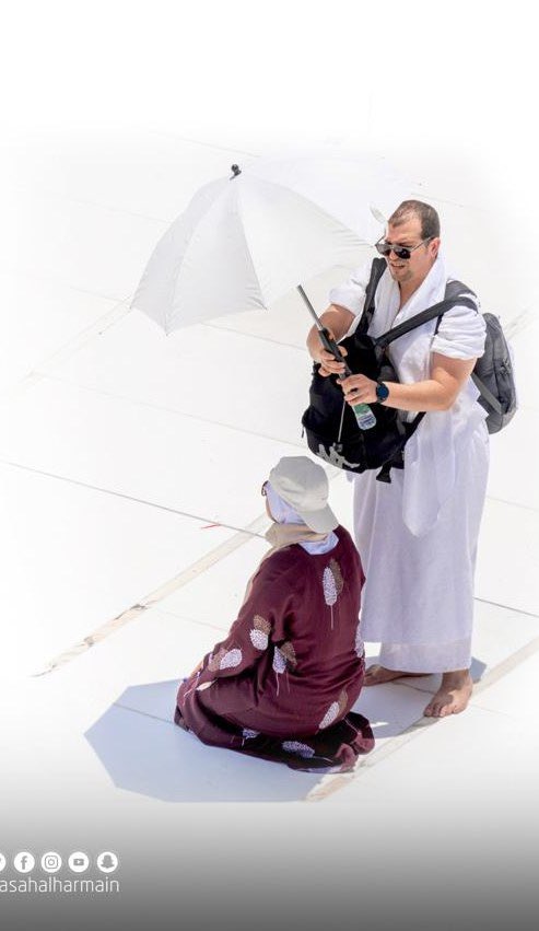 Affection and mercy in the sanctuary between a married couple♥️🤍
MA SHA ALLAH ✨

#Hajj2023 #HajjMubarak #حج1444 #مسلم_يقبل_الأيادي #EidAlAdha #عيد_الاضحى #Paris #quranburning #fairytale #يوم_Iلجمعه