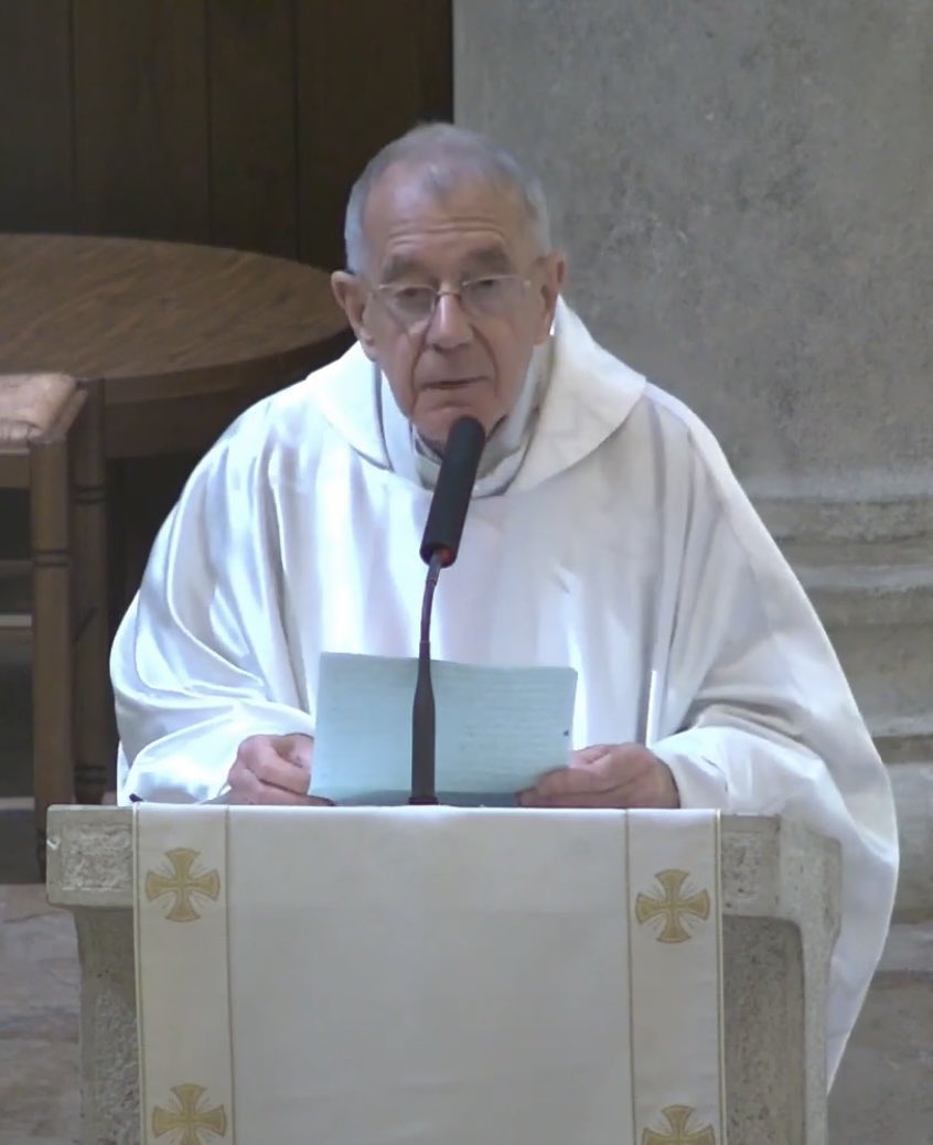 Geronimuslll's tweet photo. Le père Francis Pelle, 80 ans, a été gravement agressé, dépouillé et laissé inconscient hier soir à Saint-Etienne (42).
Les médias ne s'attarderont pas sur cette information. Pire, certains n'en parleront pas du tout. https://t.co/tH0Snz7EyC