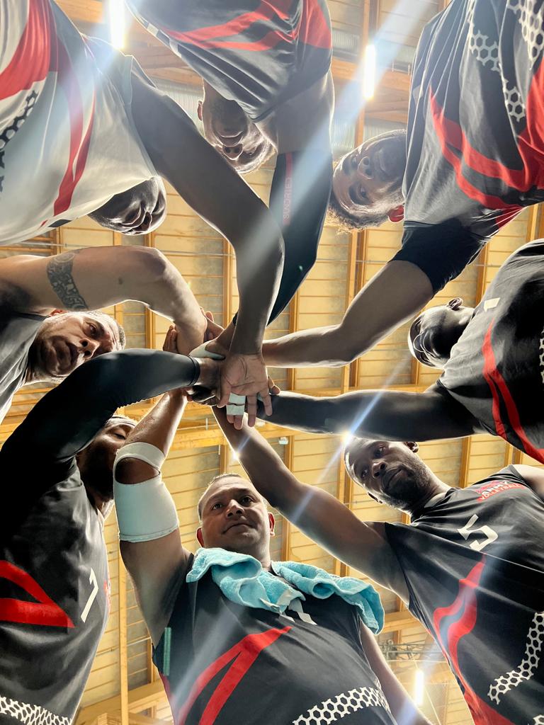 BritishArmyMen1's tweet image. These Masters just punched their ticket to the @EMG2023Tampere volleyball finals! 🎉🔥. Their teamwork and relentless effort has  paid off.  Now ready to showcase their skills one more time. Let's make this finals appearance count!   🏅  @ArmySportASCB