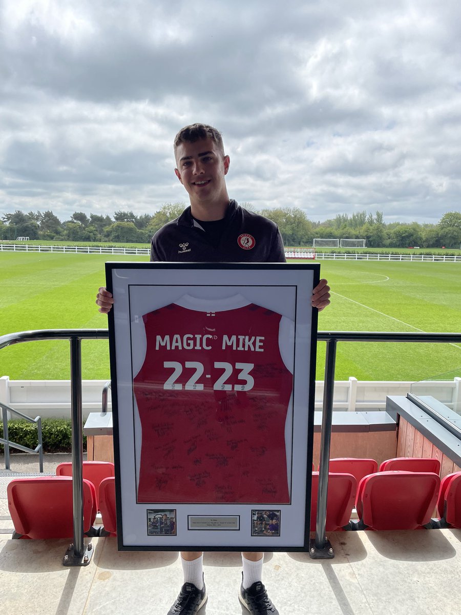 Firstly, I would like to thank everyone at <a href="/BristolCity/">Bristol City FC</a> for providing me with invaluable experience and some great memories during the 2022/23 season.

I am pleased to announce that I have accepted an offer onto <a href="/NorwichCityFC/">Norwich City FC</a>’s First Team PhD Studentship