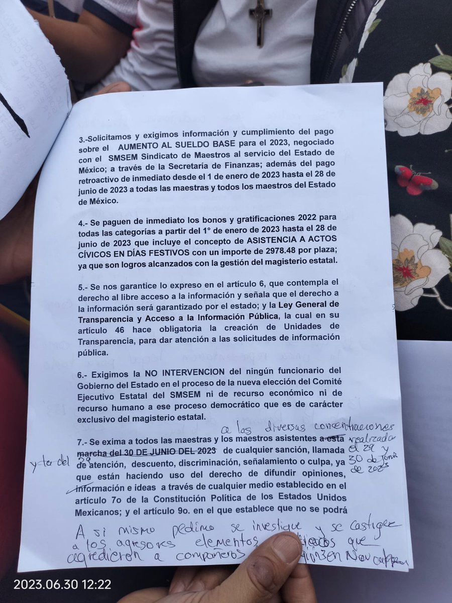 Lu tweet media
