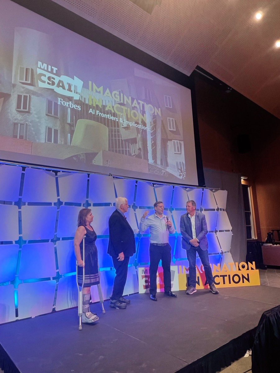 arisak's tweet photo. 60 cultivating AI talks in 12 hrs at the #MITCSAIL #ImaginationInAction event! Proud to meet these MIT AI frontiers! My action pledge is to be a driving force in fostering AI innovations &amp; alliances across ecosystems &amp; advocating for #AIeverywhere &amp; #AIforgood. What’s yours? 💡 https://t.co/DqbCs8K3MJ