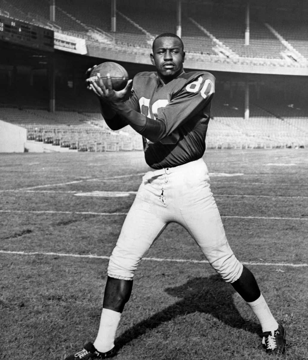 Fantasy Dirt takes home the <a href="/SiriusXMFantasy/">Fantasy Sports Radio</a> All-Time Fantasy League title! Jim Brown was the highest-scoring player in the league, and Art Powell was the highest scorer in the championship. Go Team Dirt!