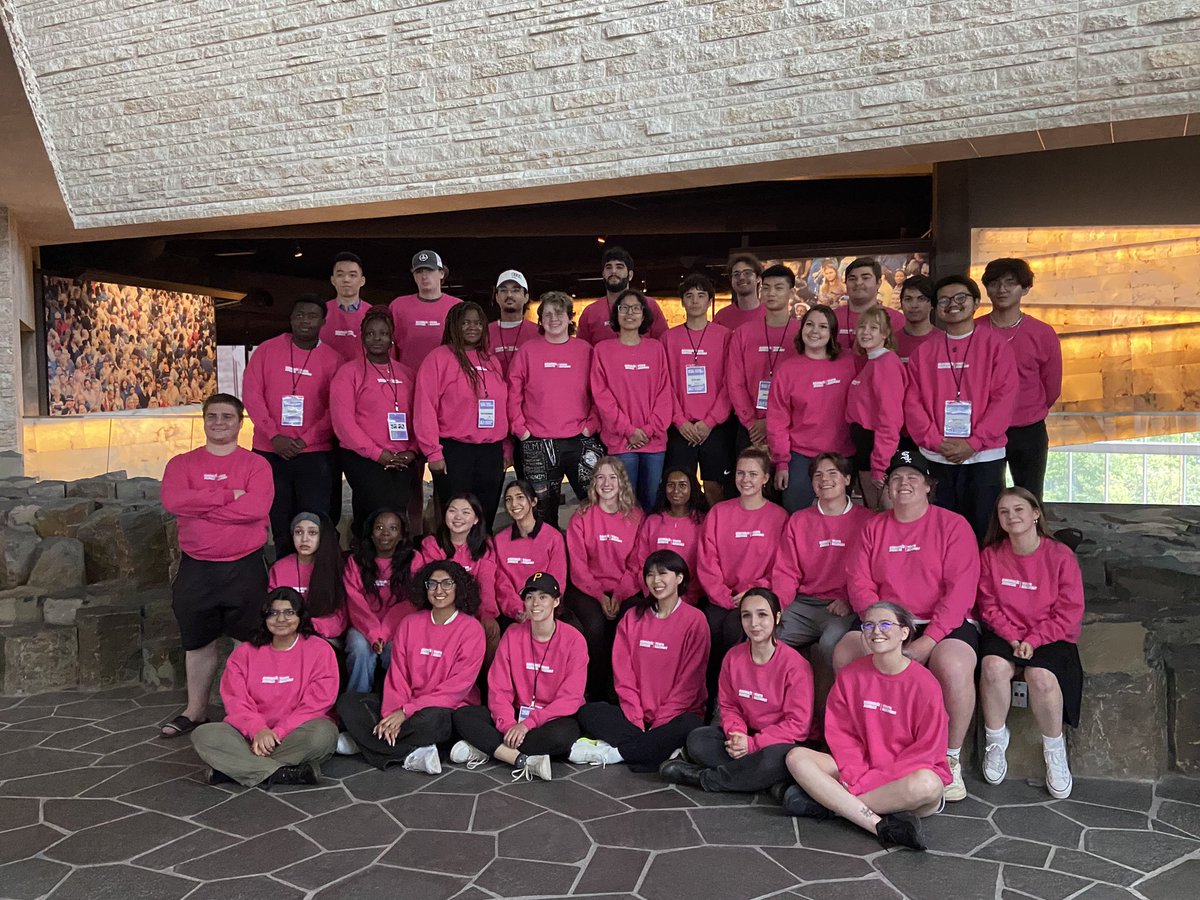 IMMENSELY proud of our youth participants who have spent the last four days learning about digital rights &amp; online safety at <a href="/MediaTechDem/">Centre for Media, Technology & Democracy</a> &amp; <a href="/masslbp/">MASS LBP</a>’s Youth Assembly! 

It has been an absolute honour to have organized such an impactful event : the first of its kind in 🇨🇦