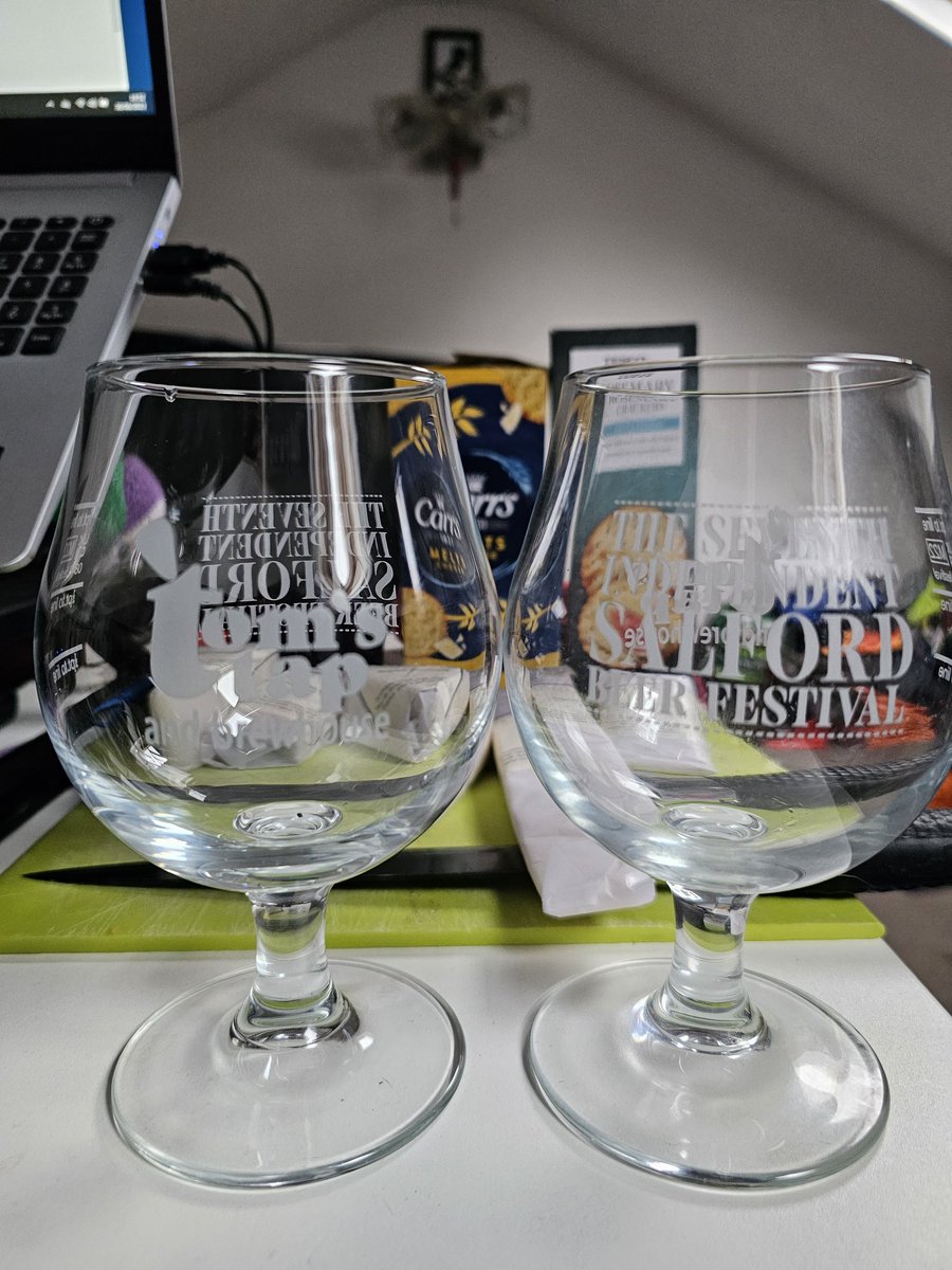 salfordbeerfest's tweet photo. @tomstapandbrew #CheeseNight #AppropriateGlassware https://t.co/R9qFIuk0K9
