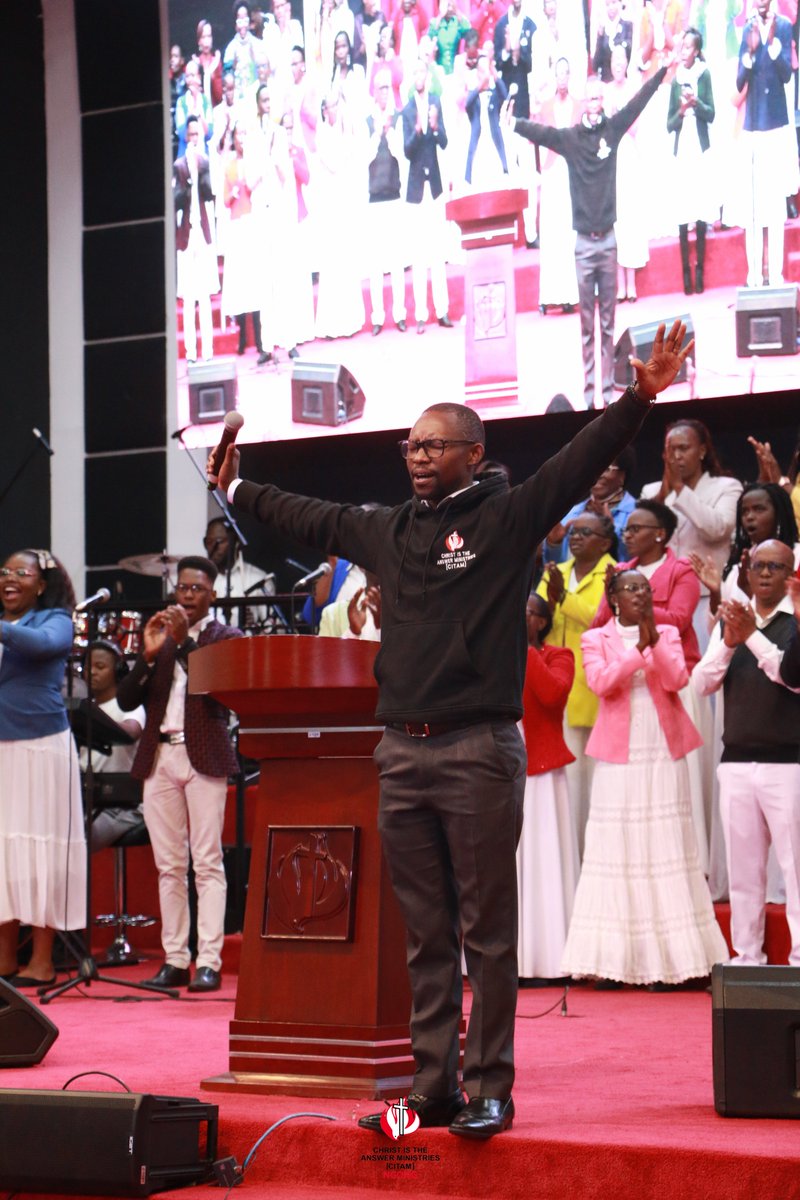 citam_ngong's tweet photo. "We have gathered here together
With one agenda and it is you alone
One agenda and it is you alone
One agenda and it is you alone"
#SongsOfVictory
#citamngongat20
#InHisPresence https://t.co/Y1TaWb6aHV