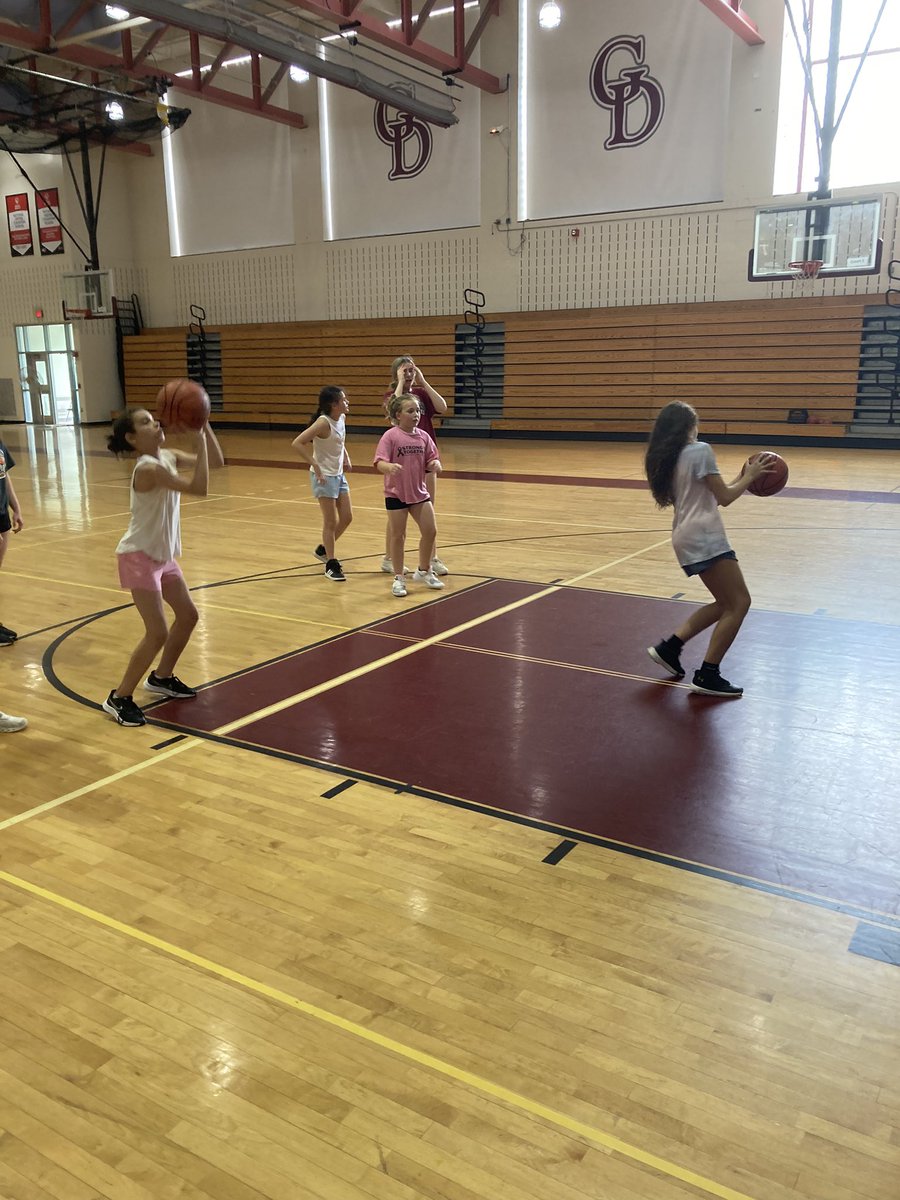 Groton-Dunstable Girls Basketball tweet media