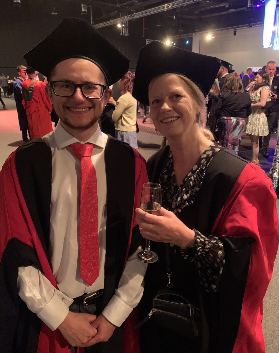 chitinette's tweet photo. Congratulations @promicrobial graduating with your PhD from @AbdnLifeScience now we have matching gowns and hats! @FunHoMic_ITN https://t.co/hjeIgvpxUb