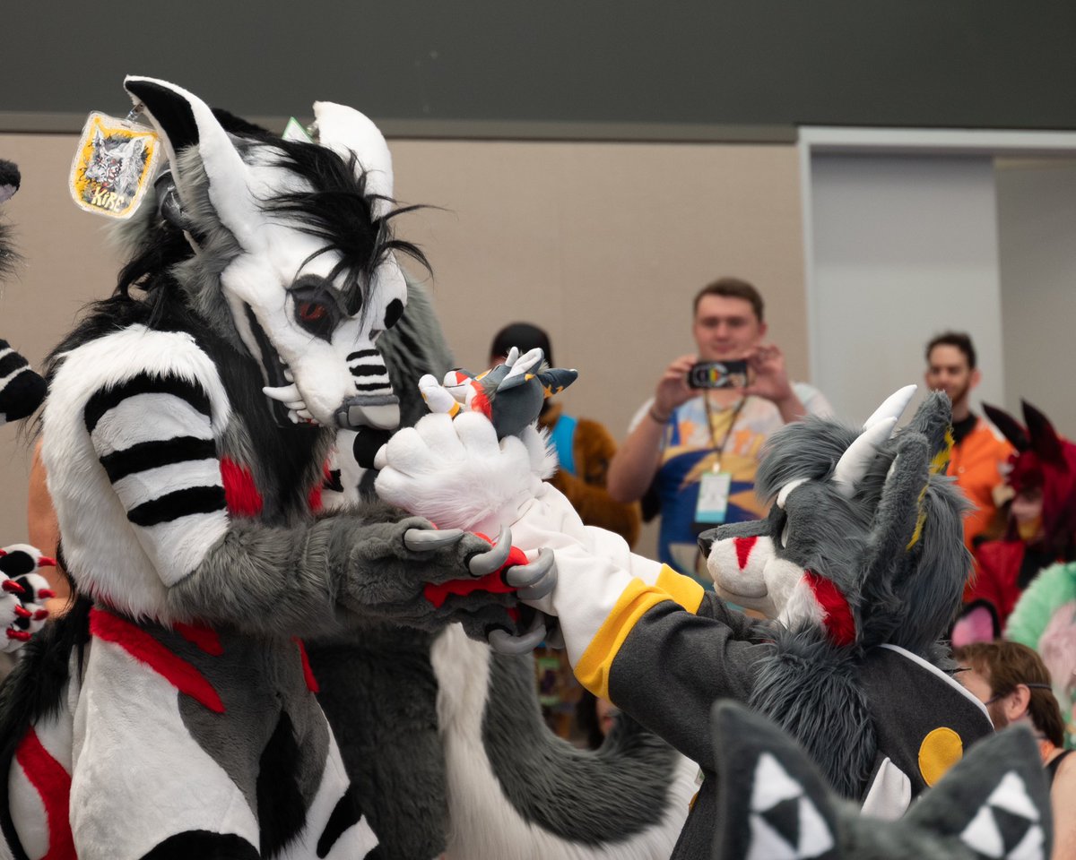 To ease the complaints, here is @MOSFETbah sacrificing their child to the demon