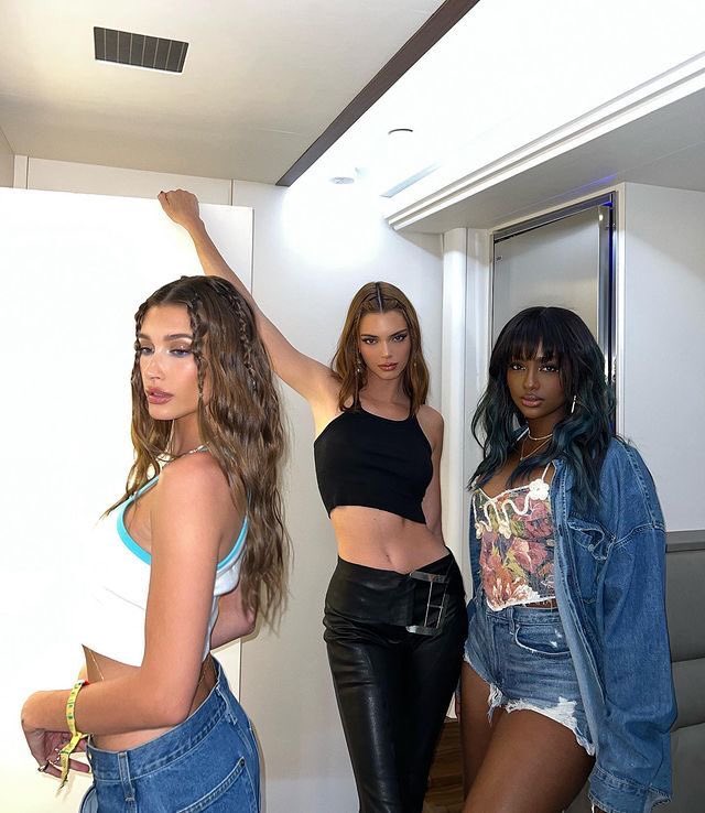 Hailey bieber,Kendall Jenner and Justine skye 🤍