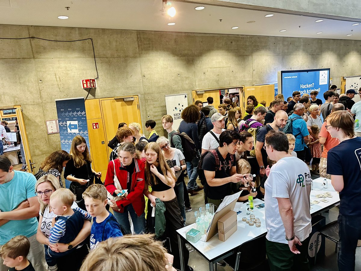 Physics of Life Dresden (@poldresden) on Twitter photo We, from the <a href="/PoLDresden/">Physics of Life Dresden</a> team, are sharing our passion for science as we share the science we do. Visit our booth it the Long Night of Science! 😎 #LNdWDD We, from the <a href="/PoLDresden/">Physics of Life Dresden</a> team, are sharing our passion for science as we share the science we do. Visit our booth it the Long Night of Science! 😎 #LNdWDD
