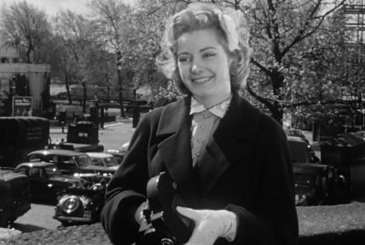 SaveRedlandLibr's tweet photo. 8:30pm TODAY on @TalkingPicsTV 

From 1958, s1 Ep 7 of the #Crime series📺 #Dial999 “Honeymoon” directed by #BernardKnowles and written by #NevilleDasey &amp; #KenTaylor

🌟#RobertBeatty #AlanTilvern #LionelMurton #JacquelineEllis #VicWise #HowardWilliams #RobertBruce https://t.co/2MHfFafxDx