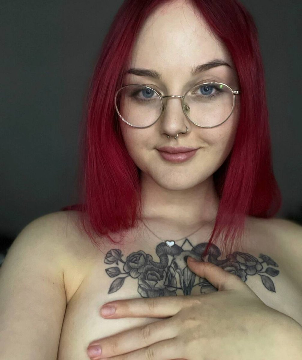 Twojakasia99's tweet photo. Napisz do mnie, czekam właśnie na ciebie!☺️❤️ Link w bio https://t.co/4mQXjMYk6s