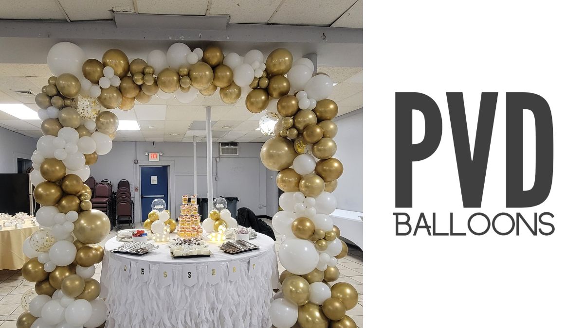 dancnshoos's tweet photo. #PVDBalloons created this #balloonarch &amp; table decorations for this swan themed birthday party! I loved this fun and unique party theme idea. Contact Melissa at PVD Balloons for more information. https://t.co/69HI6WBrQr