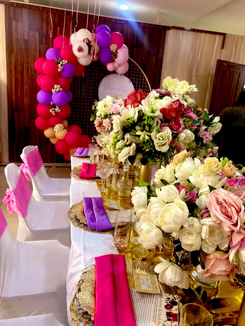 Khemipearl213's tweet photo. @Oludeewon I am an event designer based in Abuja, i create luxe decor setup for both corporate and private events such as Birthday, Bridal shower, Proposal 💍, dinner party, romantic setups, etc. Are you on a budget? Talk to Kemi let’s create memories together . WhatsApp 08189851135 https://t.co/Mh4WdLMldg