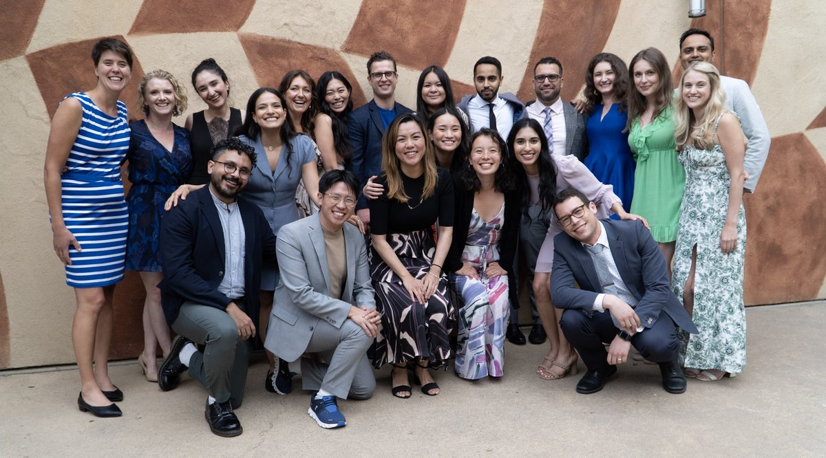 A reflection🧵at academic yr end...This is <a href="/mirandamwan/">Miranda Wan</a> &amp; <a href="/yasaminmd/">Yasamin Mahjoub</a>, signing off-it's been a privilege serving <a href="/yycneurores/">Calgary Neurology Residents</a> in 22-23! Thx to faculty, staff &amp; amazing residents for their support in a year of personal &amp; professional growth!
Cue highlight reel: 🎥 (1/9) <a href="/DCNSNeuro/">DCNS Calgary</a>