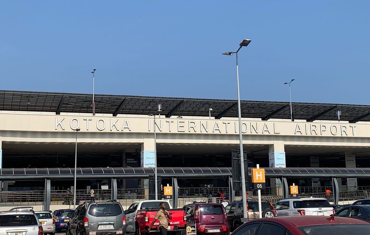 Operation Restore Vision has made it to Ghana! 🇬🇭

The team will soon set up their eye clinic and operating room to begin performing sight-restoring surgeries to those in need

We wish Operation Restore Vision the best of luck as they start their mission!

#OperationInternational