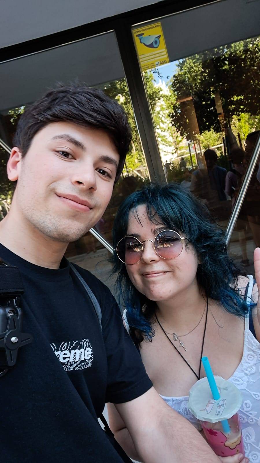George Updates On Twitter George Is In These Pics With Some Fans George Updates On Twitter George Is In These Pics With Some Fans