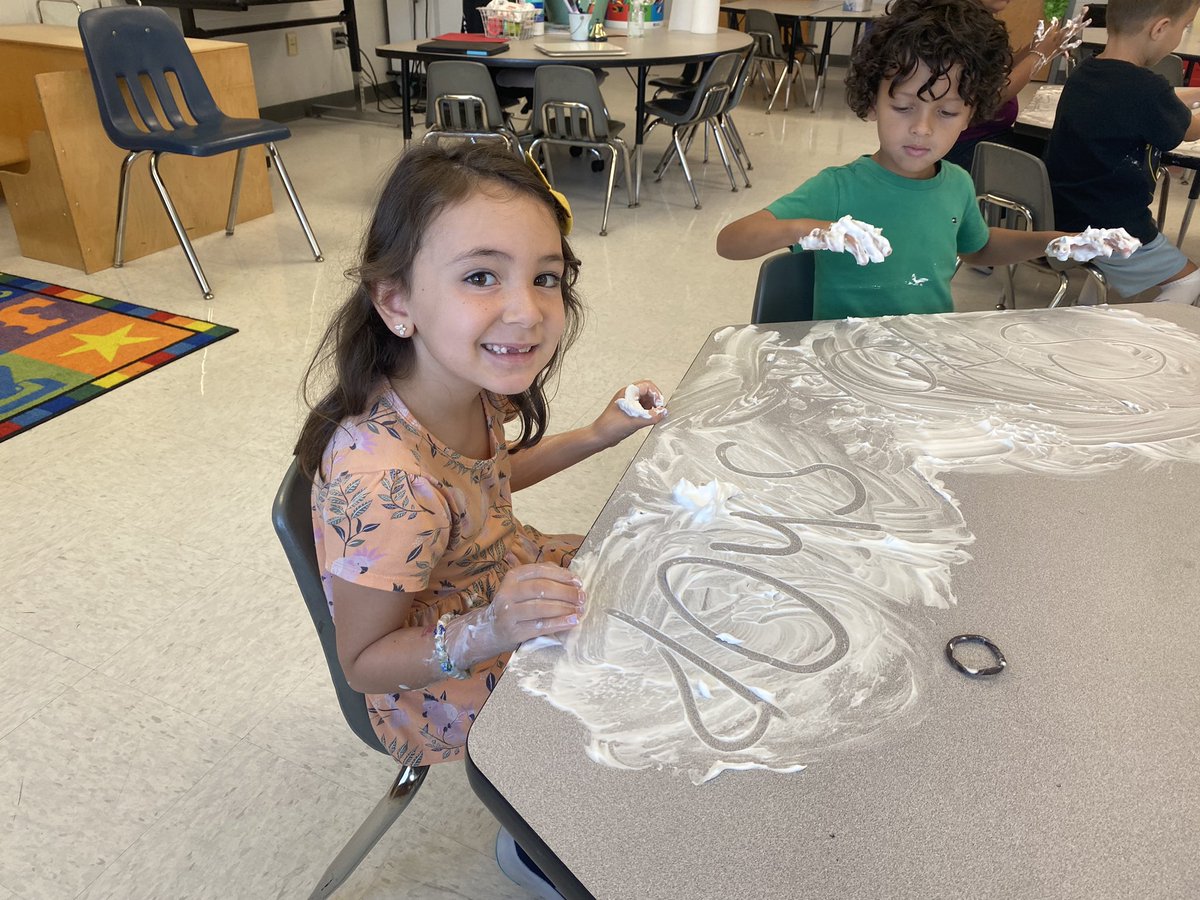 L_Pomerantz's tweet image. Summer School Update ❤️☀️Lots of learning and fun #firsties #smiles #lovelearning @EsolPbc @ShineonSPES  @KristinMenschel @SPESleader