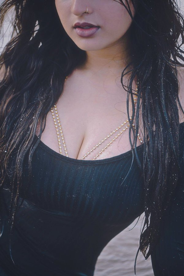 Fz5TW8laAAAngiC?format=jpg&name=900x900