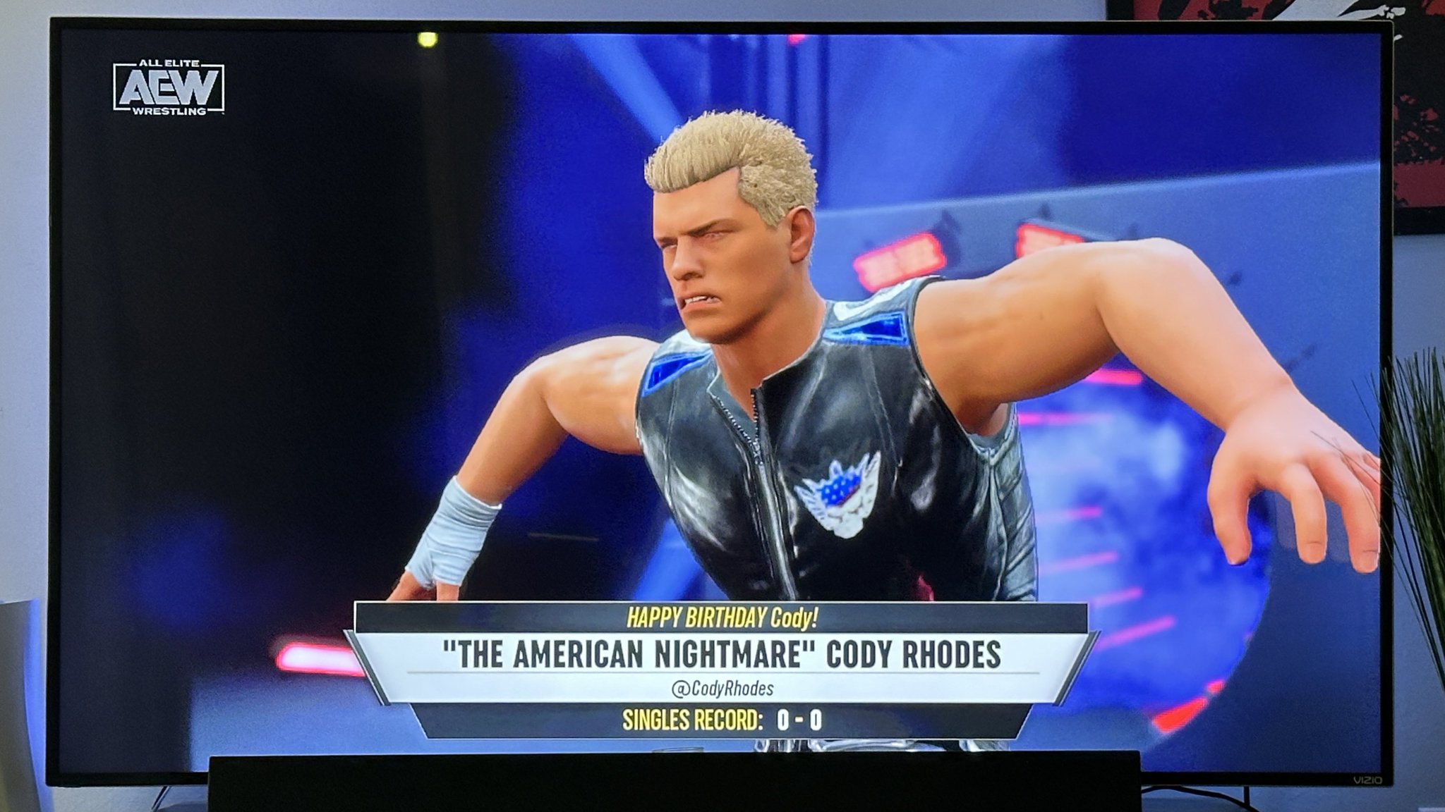 Y all check the chyron! They wished Cody Rhodes a Happy Birthday! Love the little details in AEW: Fight Forever! 
