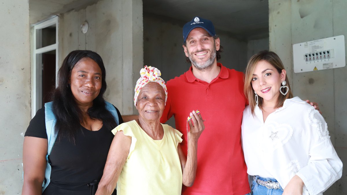 FondoAdaptacion's tweet photo. 🏢 El proyecto "Torres de la Paz" fue entregado en su totalidad, brindando viviendas propias a 160 familias, que representan a 630 personas. ¡Un hito importante para el macroproyecto Jarillón de Cali! 💪🏡✨ #ViviendaNueva #ProyectoTerminado
@GJarillon https://t.co/xX5h03mlxe