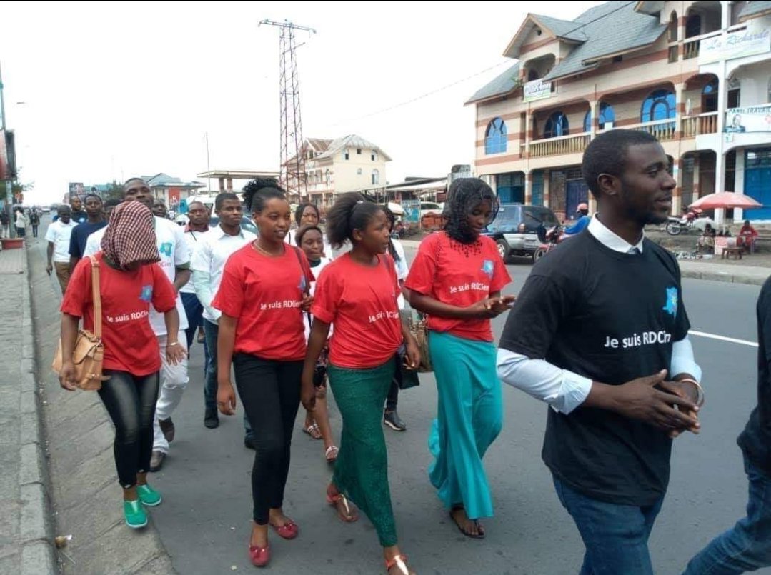 Comme un groupe des marcheurs, notre objectif n'est pas d'arriver individuellement mais tous ensemble. 
▪ Voila pourquoi, au nom de la solidarité et du patriotisme, les RDCiens de Goma ont  organisé une marche de santé, de visibilité et pour une RDC unie et paisible.