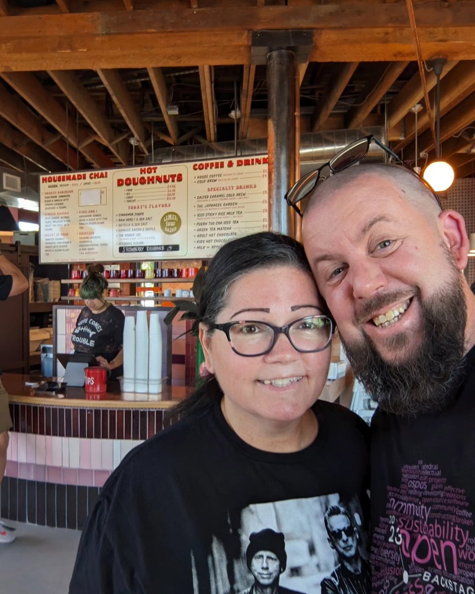 KrisFreedain's tweet photo. Incredibly excited to be at the new Pip's Original location in Beaverton! #PDX #pdxfood https://t.co/n5LKiomu8B