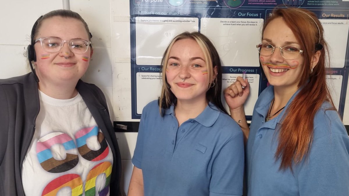 Pride Month celebrations! 🌈Today some of our lovely store team celebrated with rainbow face paint 
❤️🧡💛💚💙💜
#pride #pridemonth #southendpride #lgbt #lgbtq #coopuk @coopuk @CoopRespectLGBT #itswhatwedo #memberpioneer #greatwakering #essex #southend #southendonsea #rochford