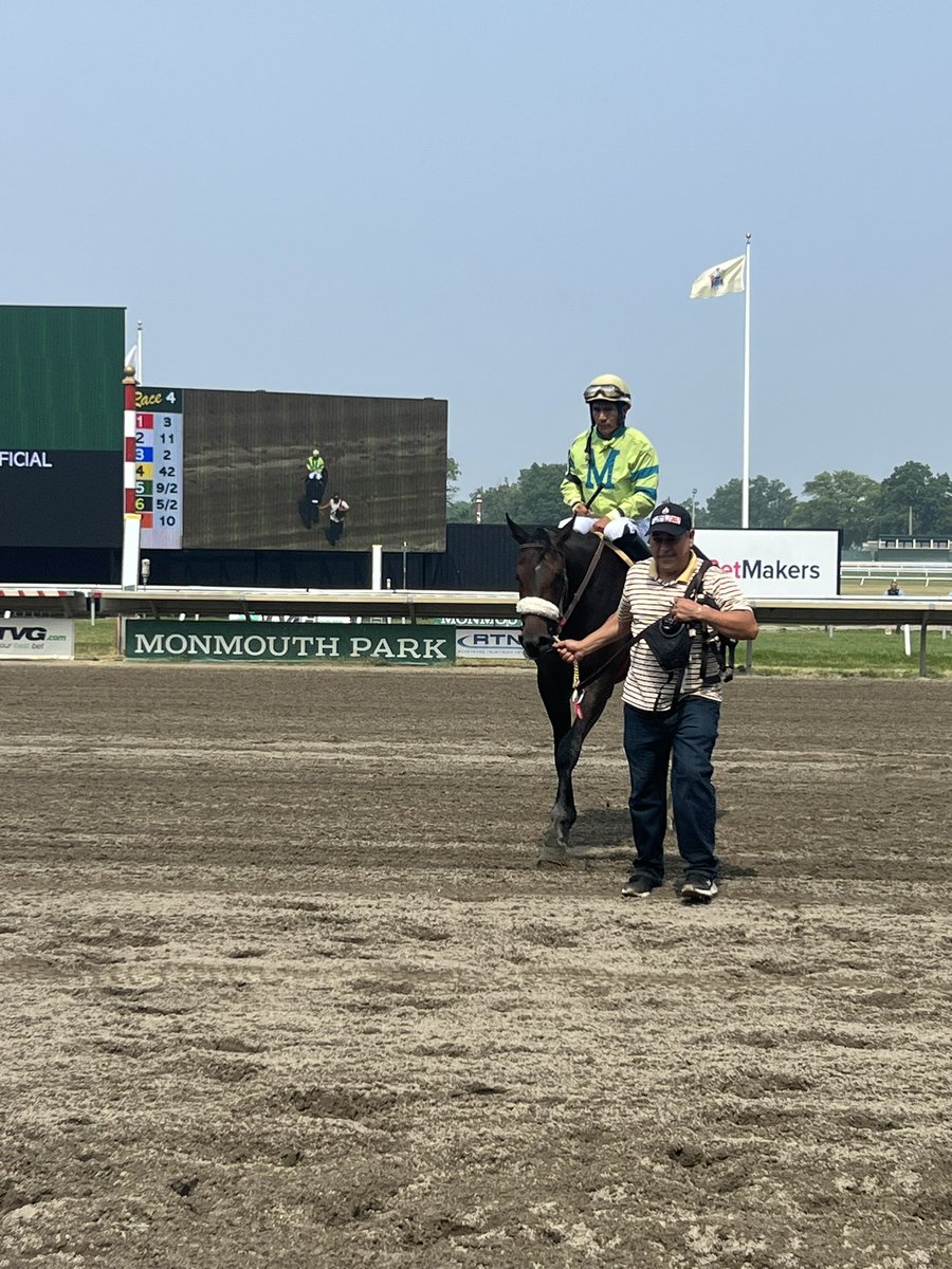 M3RacingStable's tweet photo. @spendthriftfarm @MonmouthPark She got the job done 😎She’s been precocious &amp; level headed from day 1 - big future for Coal Front https://t.co/jUq0j3EzJh