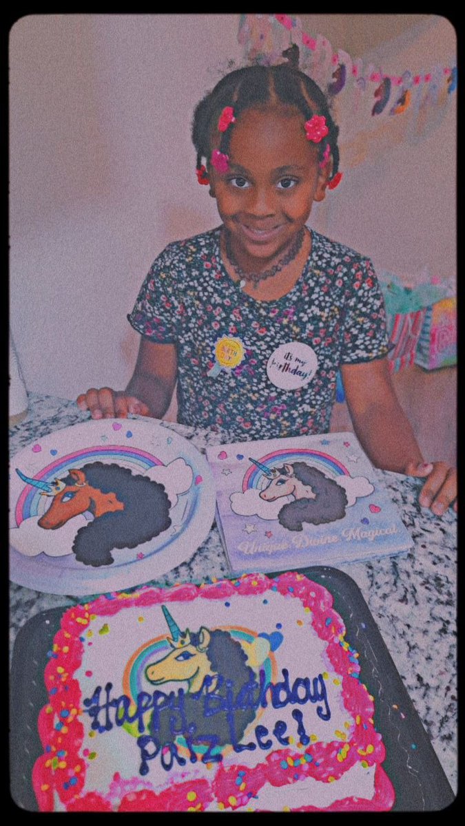 curi0usMami's tweet photo. My babies are all, growing up...
Now babygirl is a 7yo. My oldest turns 17 next month! These past few years definitely floated by. Here's to my babygirl Paiz 7th birthday! Another year around the sun☀️ keep on Paiz'n 👶🏾❤️ rep'n  #Afrounicorn 🤎🦄 https://t.co/qTwfPPnuui