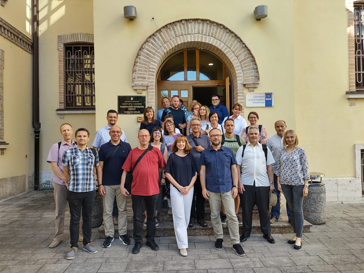 geog_pmf's tweet photo. Danas su nas posjetile kolegice i kolege s Oddelka za geografijo FF, UNILJ 🇸🇮. Razgovarali smo o znanstvenoj suradnji, nastavi, razmjeni studenata i nastavnika. #geografija #pmf #ljubljana #zagreb #studirajgeografiju https://t.co/af0PosmB6B