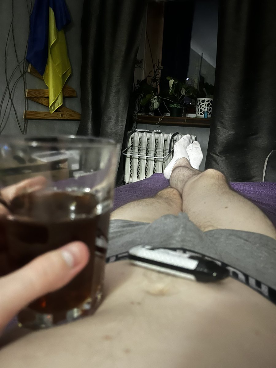 maxnell8's tweet image. 45 хвилин до кінця карантину