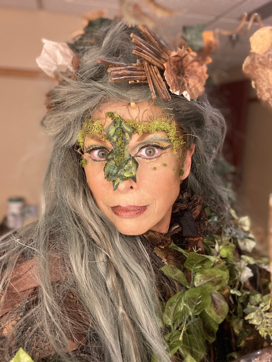 5 more chances to try to get my lyrics right 🌿🌱🍃