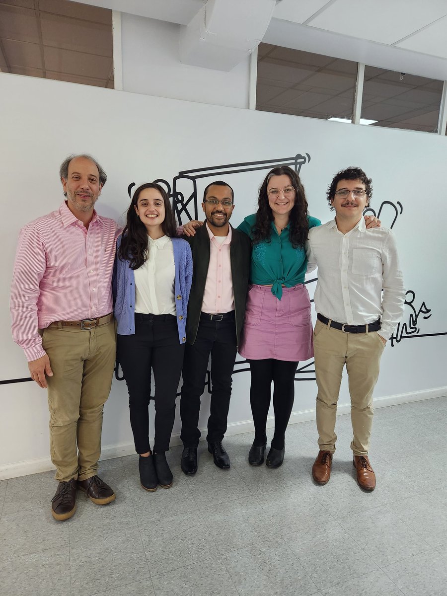 _JLHazelton's tweet photo. Great first week of my post doc position at @CNCUdeSA @BrainlatUAI Including #interoception and #HEP analyses training. Excited to work with this very intelligent and friendly team 🧠🤓🫀 @AgustinMIbanez @AdolfoMGarcia @AgustinaLegaz @MatiasFraile5 @lucianomariano0 https://t.co/jLLMi1XVL0