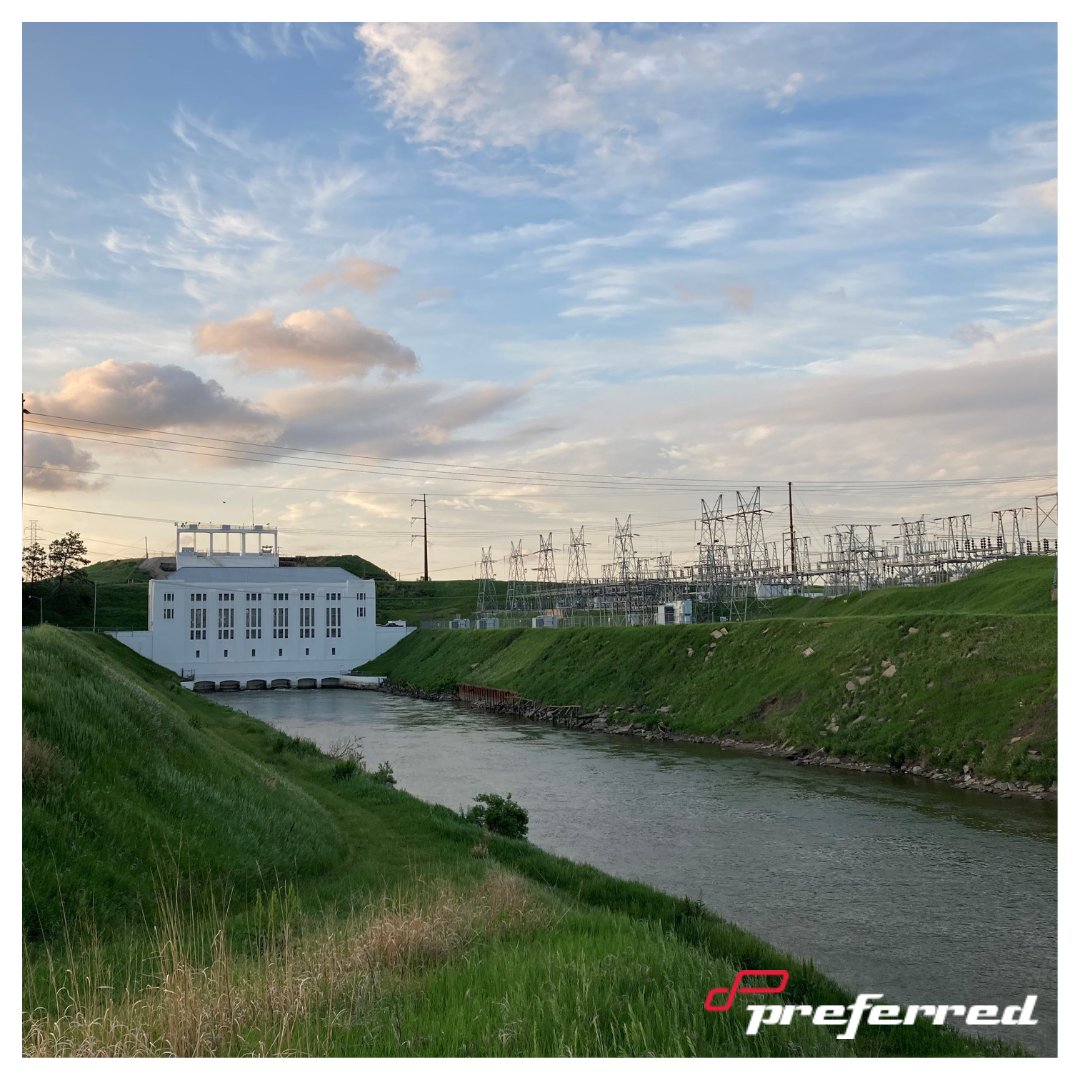 PreferredSands's tweet photo. Our neighbors, Loup Power District, generate lots of sand as part of their dredging process. Preferred is able to take something otherwise considered a waste product and recycle Loup's unused sand to create an eco-friendly, river washed product. https://t.co/BF9OTwYtBg