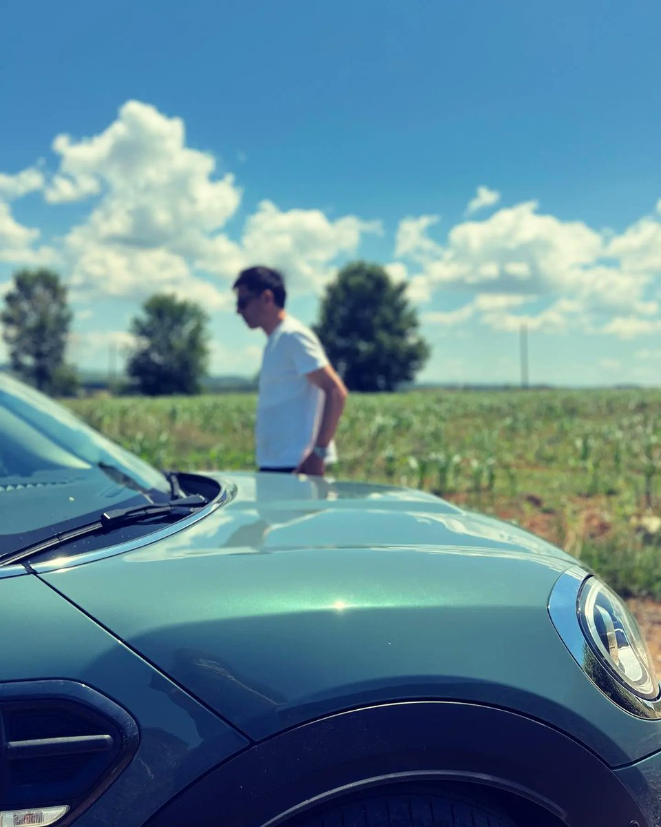 CanselSevenler's tweet photo. #repost @cansellelcin
Just take a breath with @MINI_Turkiye #biglove #işbirliği
#canselelçin #oyuncu #actor #canselelcin #miniturkiye
https://t.co/uR9kJKu3cZ https://t.co/Nm9D2BncLU
