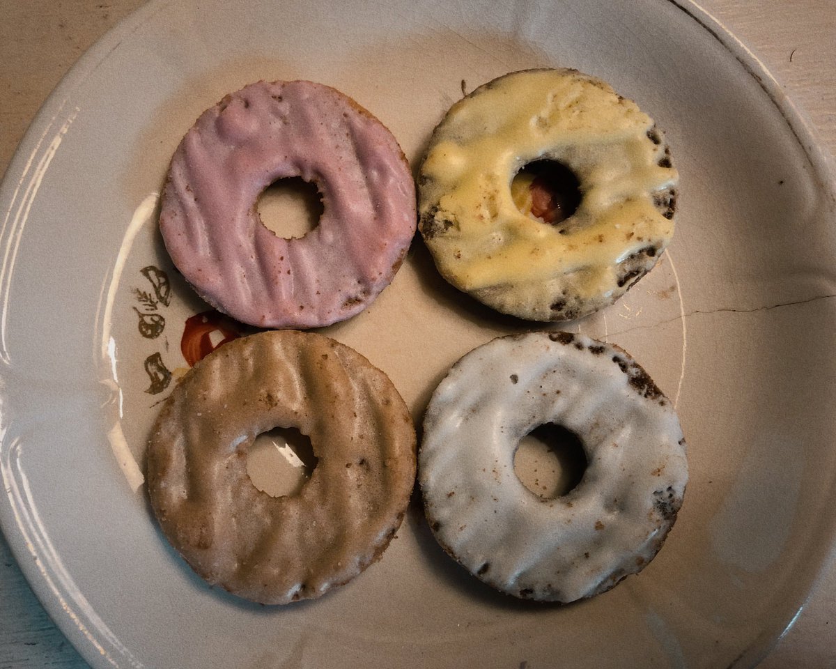 alebrianza's tweet image. Fuck your zodiac sign, decime cuál es tu anillito preferido.