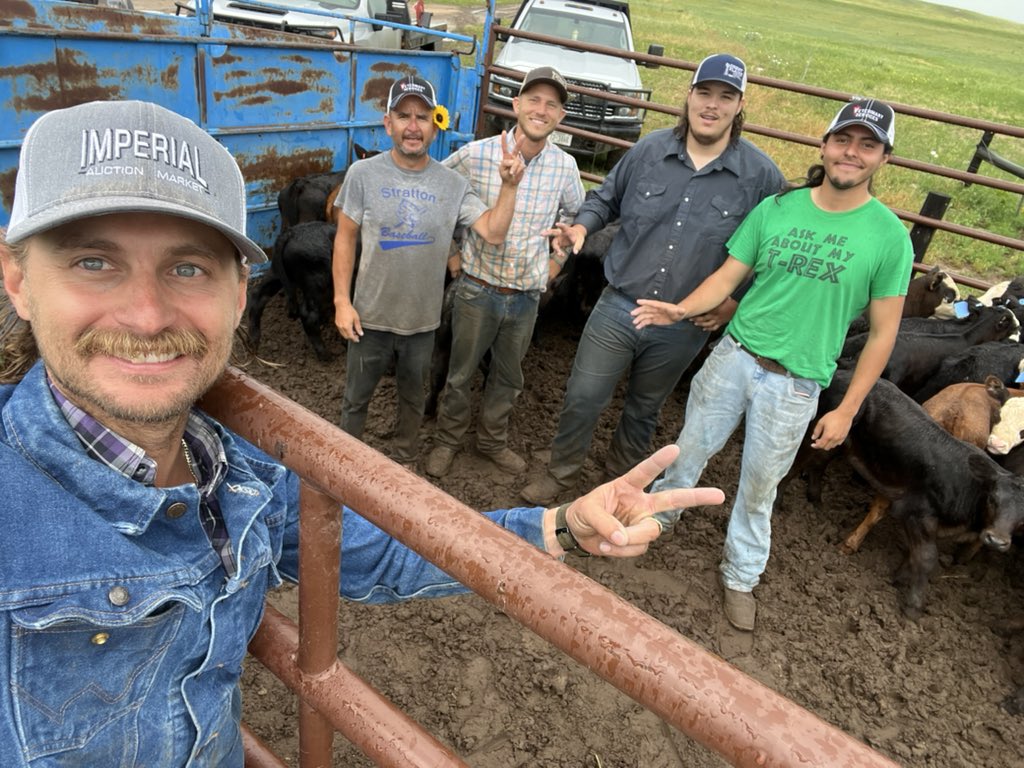 Nebraskero's tweet photo. We branded the last group of calves this morning, in the rain, ahead of a long holiday weekend. 

Joie de vivre! https://t.co/ab6aEqopON