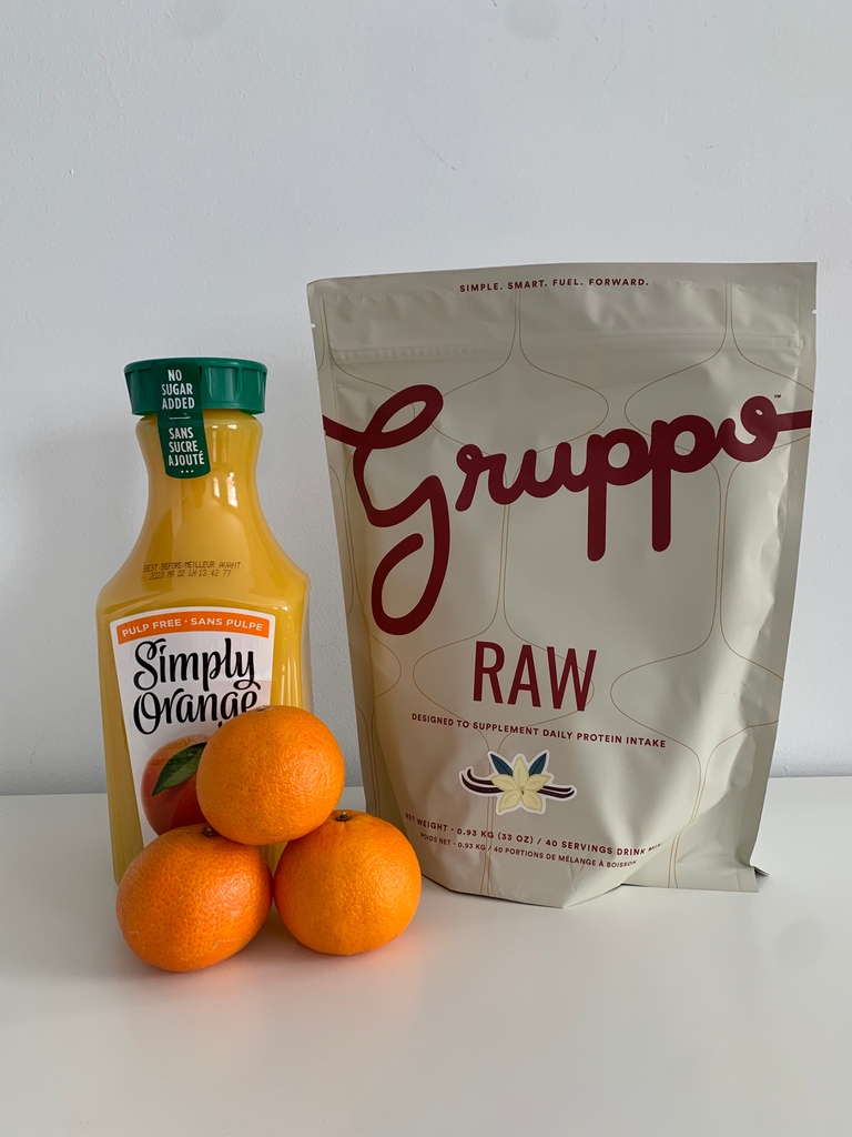grupponutrition's tweet image. Orange juice + vanilla RAW = creamsicle goodness 🍊 

Don’t believe us?
➡️ Try it out yourself! 

#creamsicledrink 
#proteindrink
#tryitout