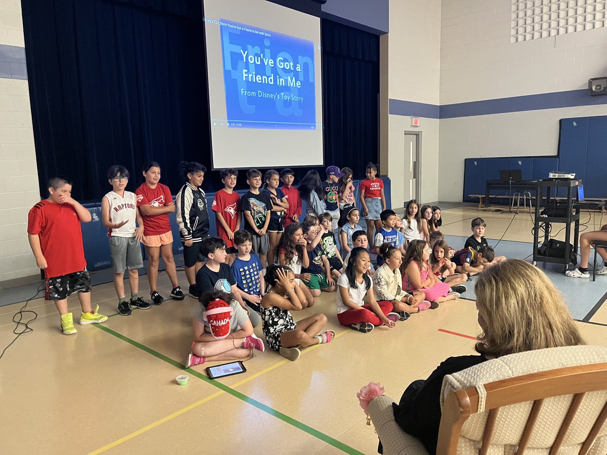 Mrs.Summaria tweet media