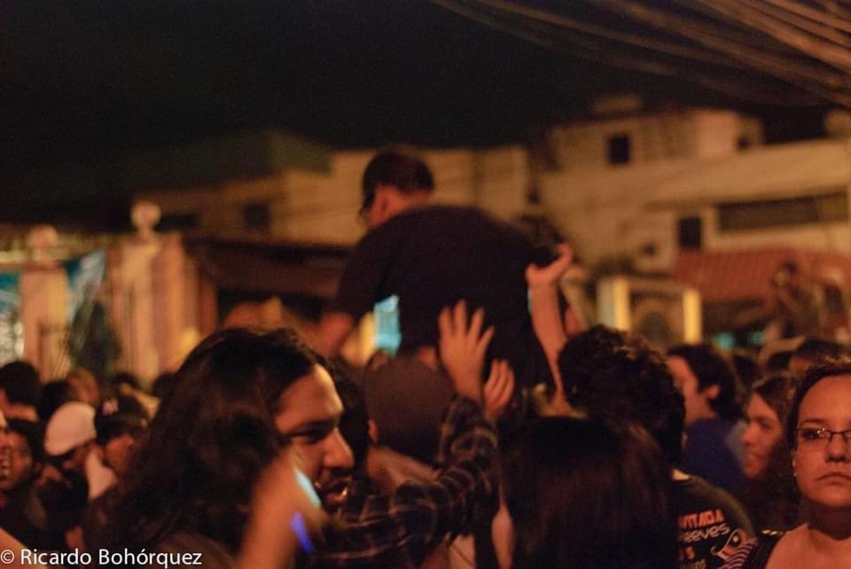jefevergara's tweet photo. Soplan vientos de #VergaraFest #tongo https://t.co/VO9lkAhnCR