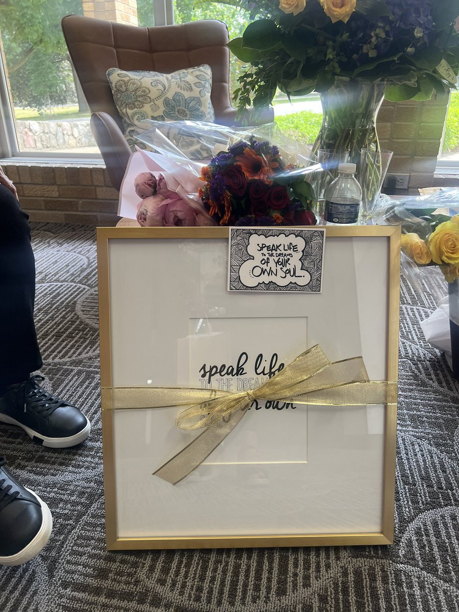 Shannon Cohen tweet media