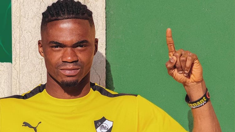 futebol365's tweet image. Mercado: Mafra contrata avançado Friday Etim ao Vizela

#vizela #mafra #etim #mercado #transferencias

Ver mais: dlvr.it/SrV69y