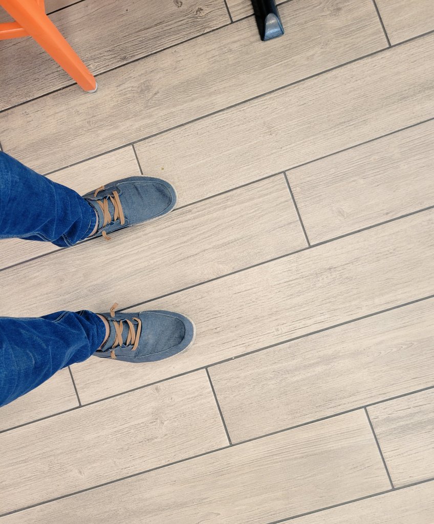 NotoriousNavii's tweet image. HAPPYAFRIDAY! 🍔
115 Degrees🌡
#dAppSocial 👥