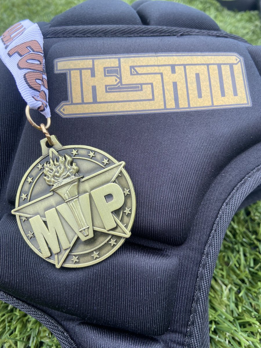 ChrisMunster26's tweet photo. Grateful and blessed to compete @TheSHOWByNXGN today. Started off Game 1 with MVP, game winner, 2 TDs and a 2 pt conversion…going to keep going all out all weekend 💪! @nxgn_football @toddrodgers13 @TXCoachGregory @argylegridiron @AlPopsFootball @PrepRedzoneNext @PrepRedzoneTX https://t.co/QyU7aflh6z