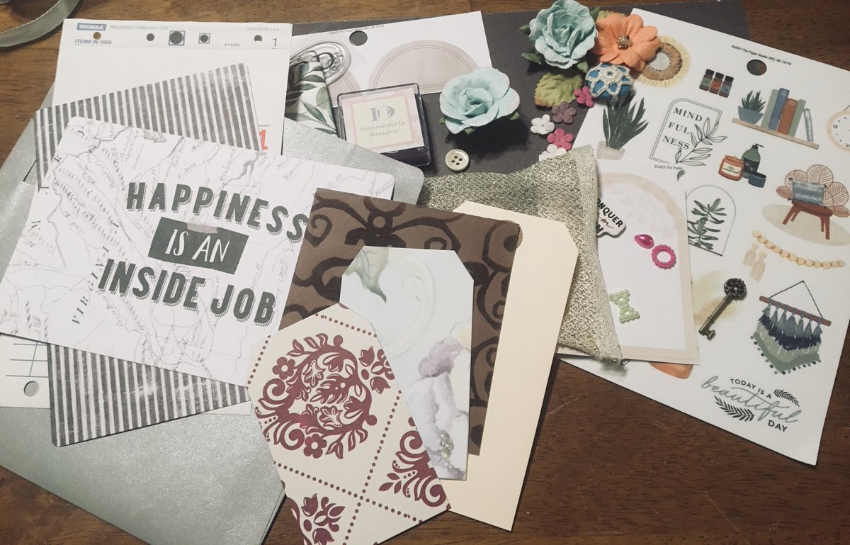 HannahDacus's tweet photo. July Kits Are Here! 🥳 - https://t.co/FLZY62MEdy Purchase links inside or comment in our Facebook group: https://t.co/rsVESq2mpe #scrapbookkits #junkjournaljunkies #paperlove #handmadewithlove #papercrafting #scrapbooking #junkjournal #junkjournalsupplies #mixedmedia https://t.co/F3caKxohg7